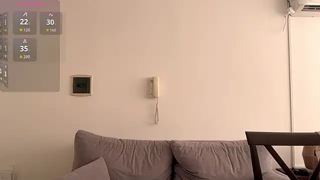 Snapshot of Your_Hand_In_mine chatting on October 2025 06:09:02 PM Your Hand In mine online show from October 2025 06:09:02 PM