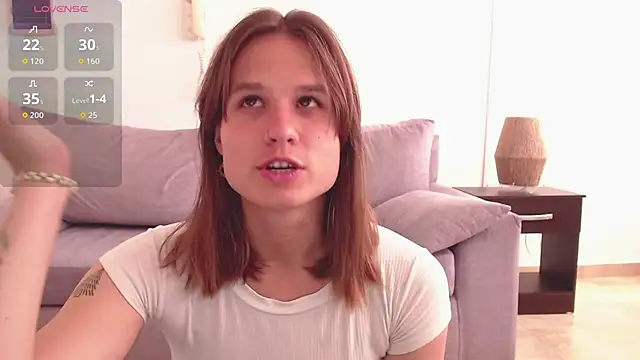 Snapshot of Your_Hand_In_mine chatting on September 2025 06:08:01 PM Your Hand In mine online show from September 2025 06:08:01 PM