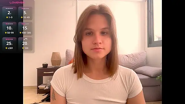 Snapshot of Your_Hand_In_mine chatting on November 2025 06:03:01 PM Your Hand In mine online show from November 2025 06:03:01 PM