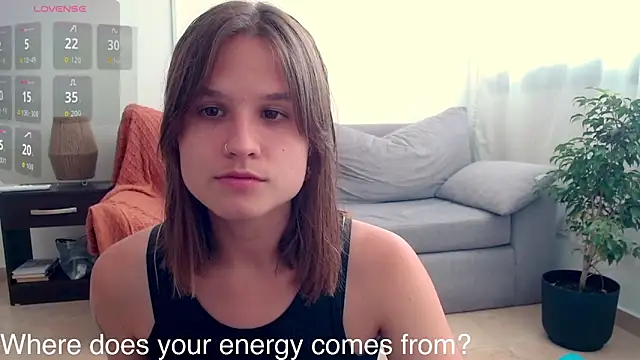 Snapshot of Your_Hand_In_mine chatting on November 2025 06:19:01 PM Your Hand In mine online show from November 2025 06:19:01 PM