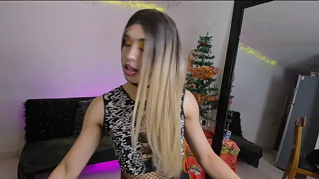 Snapshot of Kyo_donglee chatting on December 2024 11:30:01 PM Kyo donglee online show from December 2024 11:30:01 PM