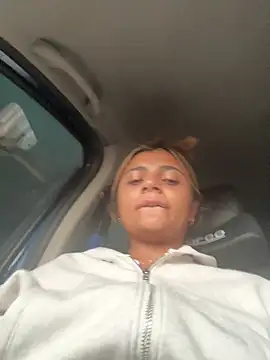 pamell col online show from November 2025 07:50:02 PM