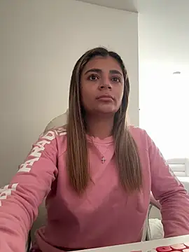 pamell col online show from November 2025 01:27:02 PM