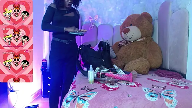 Snapshot of puca_ebony chatting on September 2025 07:59:01 PM puca ebony online show from September 2025 07:59:01 PM