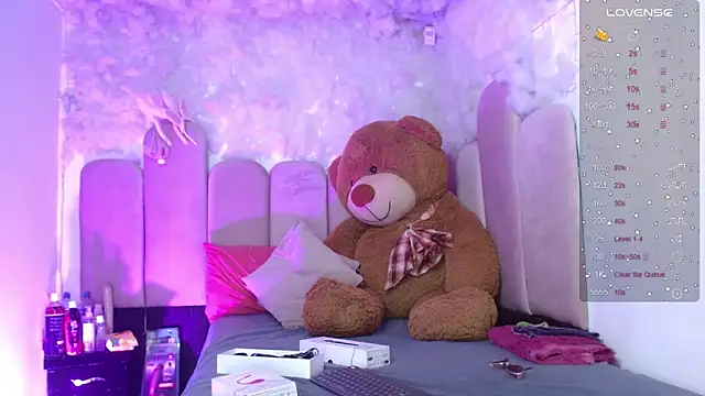 puca ebony online show from November 2025 07:36:02 PM