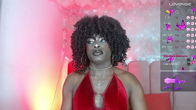 Snapshot of puca_ebony chatting on June 2026 05:17:01 PM puca ebony online show from June 2026 05:17:01 PM