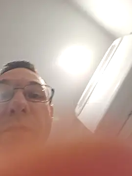 Iliketocooksquirt25 online show from November 2025 12:47:01 AM