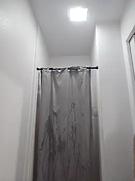 Iliketocooksquirt25 online show from April 2026 04:41:02 AM