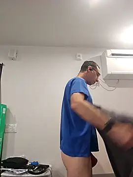 Iliketocooksquirt25 online show from March 2026 04:23:02 AM