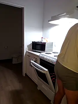 Iliketocooksquirt25 online show from March 2025 07:44:01 AM