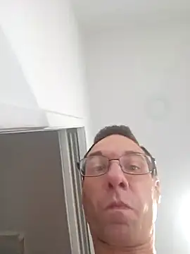 Iliketocooksquirt25 online show from October 2025 03:07:02 AM