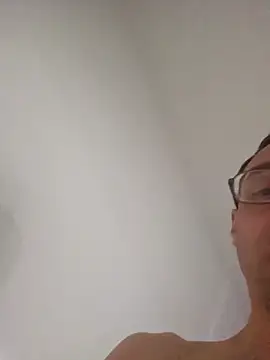 Iliketocooksquirt25 online show from April 2026 03:35:02 AM