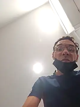 Iliketocooksquirt25 online show from October 2025 02:01:02 AM