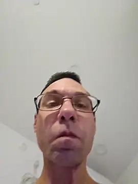 Iliketocooksquirt25 online show from December 2025 11:05:02 PM