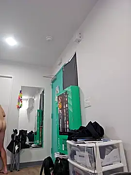 Iliketocooksquirt25 online show from November 2025 11:05:01 PM