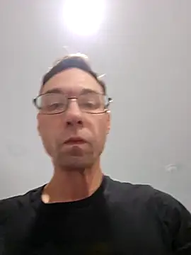 Iliketocooksquirt25 online show from October 2025 05:30:01 AM