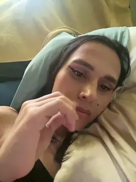 Ari-Hall online show from September 2025 08:26:02 PM