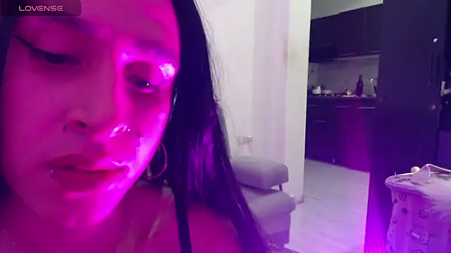 Ari-Hall online show from March 2025 12:25:02 AM