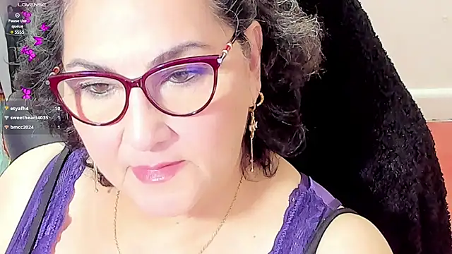 Snapshot of cataleya_mom chatting on November 2025 03:27:01 AM cataleya mom online show from November 2025 03:27:01 AM