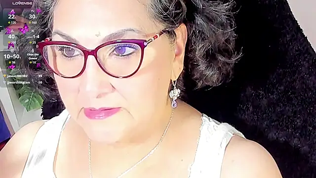 Snapshot of cataleya_mom chatting on November 2025 09:25:01 AM cataleya mom online show from November 2025 09:25:01 AM