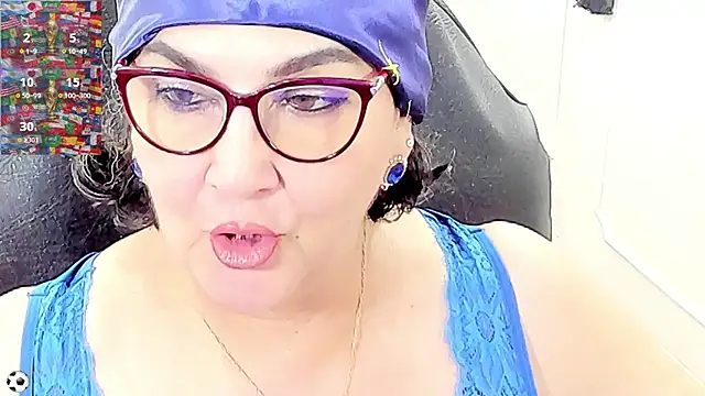 Snapshot of cataleya_mom chatting on June 2026 03:45:02 AM cataleya mom online show from June 2026 03:45:02 AM