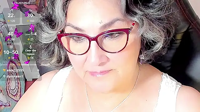 cataleya mom online show from October 2025 04:07:02 PM