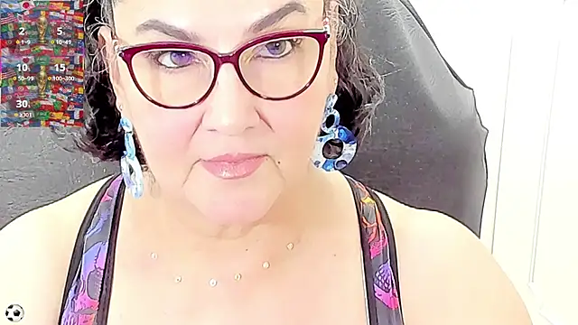 Snapshot of cataleya_mom chatting on June 2026 11:54:02 PM cataleya mom online show from June 2026 11:54:02 PM