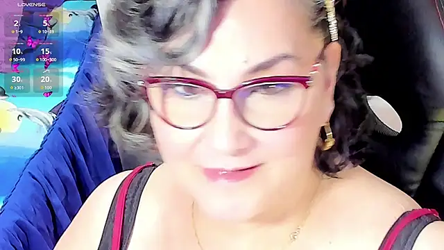 cataleya mom online show from October 2025 03:51:02 AM