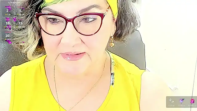 Snapshot of cataleya_mom chatting on June 2026 02:53:02 AM cataleya mom online show from June 2026 02:53:02 AM