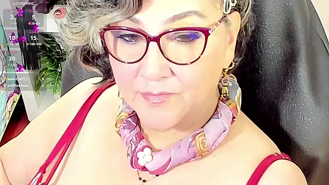 cataleya mom online show from February 2026 02:08:01 AM