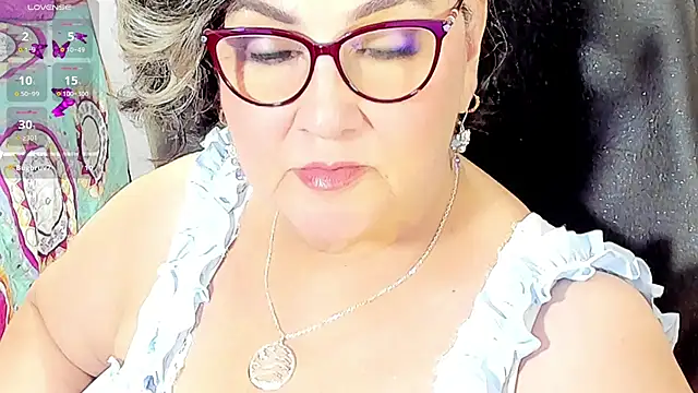 cataleya mom online show from February 2026 03:29:01 AM