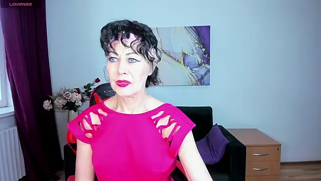Silvia Wallec online show from April 2026 05:42:02 AM