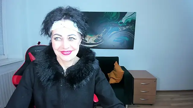 Silvia Wallec online show from March 2026 06:56:01 PM