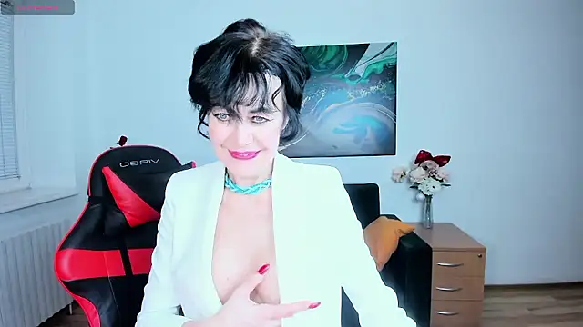 Snapshot of Silvia_Wallec chatting on February 2026 06:05:01 PM Silvia Wallec online show from February 2026 06:05:01 PM