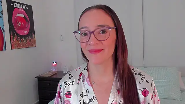 Jessica Herrera  online show from February 2026 10:24:02 AM