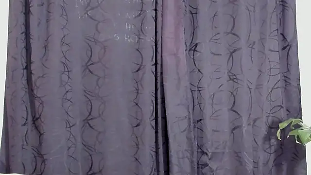 Jessica Herrera  online show from November 2025 03:57:02 PM