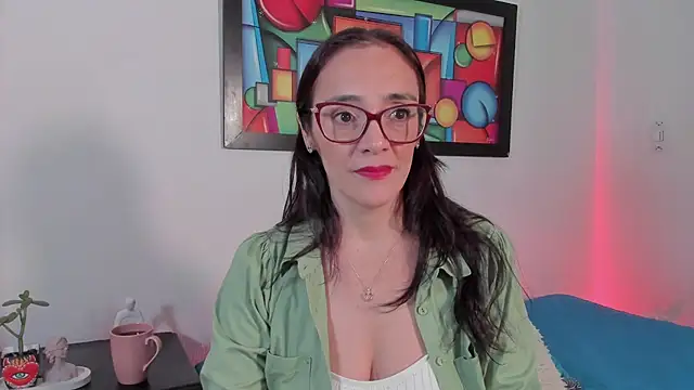 Jessica Herrera  online show from December 2025 04:34:02 PM