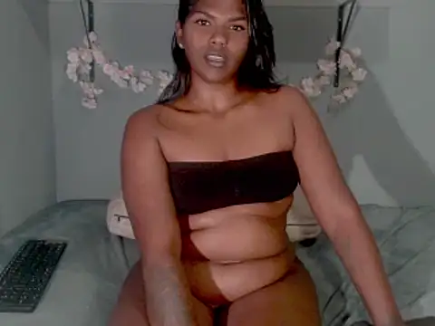 Sexykitten147 online show from September 2025 10:50:01 PM