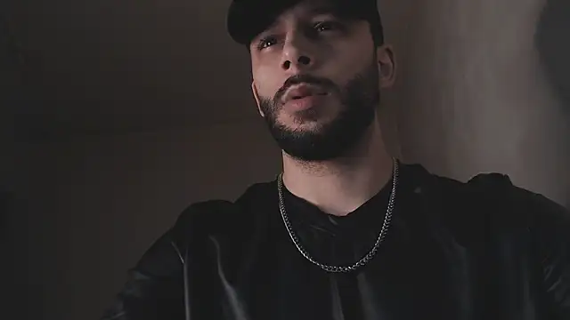 henryaxe online show from February 2026 08:30:01 PM