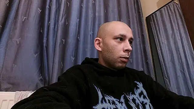 henryaxe online show from January 2025 01:17:01 PM