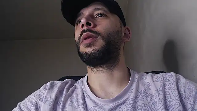 henryaxe online show from May 2026 12:22:02 PM