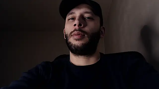 henryaxe online show from December 2025 01:52:02 AM