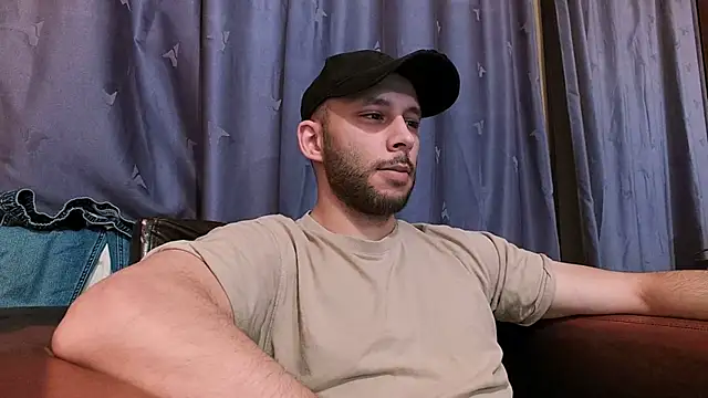 henryaxe online show from December 2024 06:12:01 PM