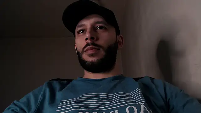 henryaxe online show from April 2026 10:44:01 AM