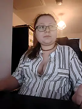 Kiarassecrets online show from March 2026 09:09:02 AM