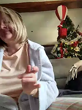 lady charlyne online show from December 2024 09:22:01 AM