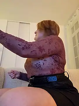 lady charlyne online show from March 2026 07:12:02 PM