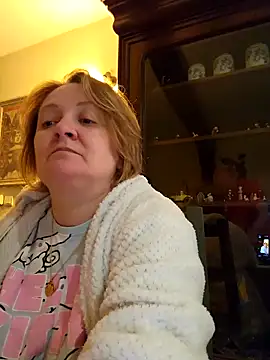 lady charlyne online show from April 2026 06:10:02 PM