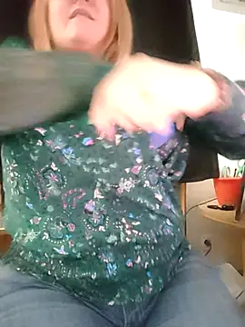 lady charlyne online show from October 2025 11:36:02 AM