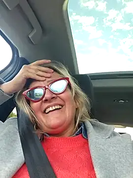 lady charlyne online show from February 2025 03:16:01 PM